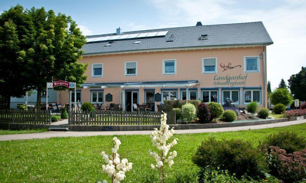 Landgasthof Schwabenpfanne Erbach an der Danau Exterior photo